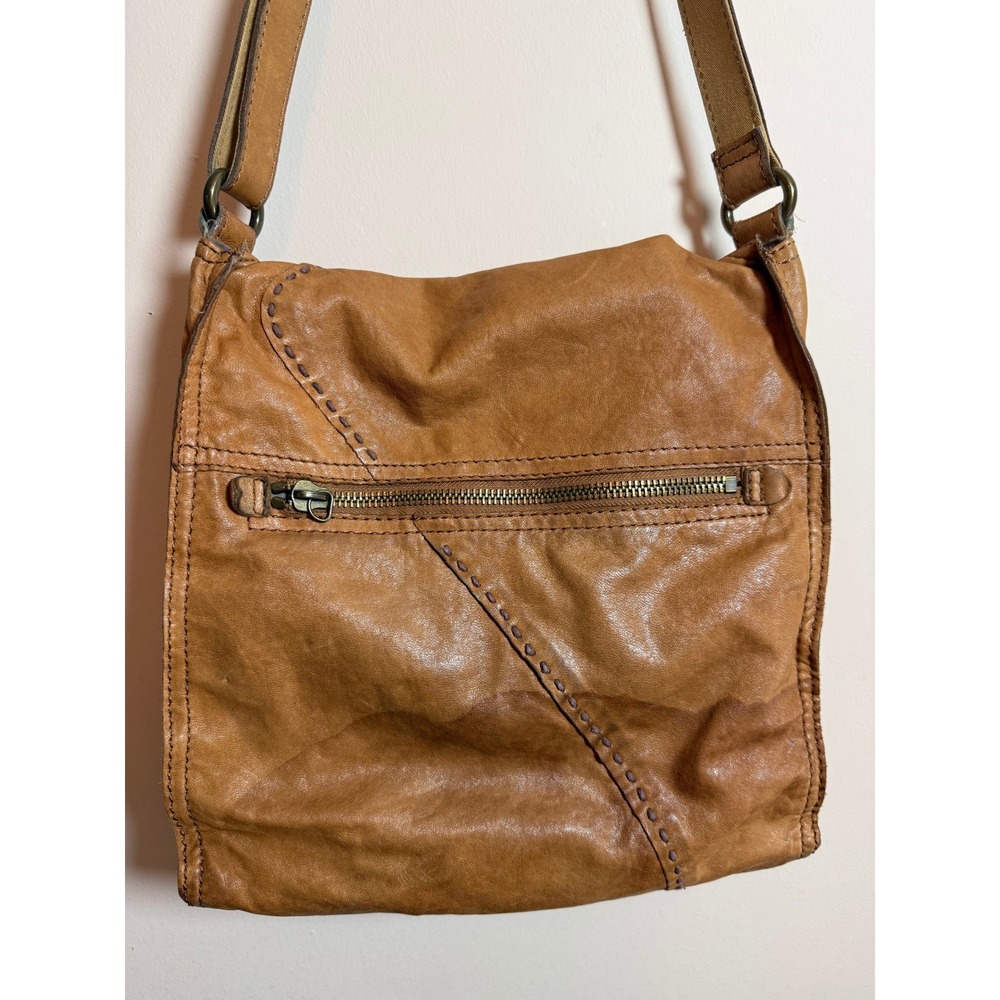 Lucky Brand Abbey Road Lamb Leather Whipstitch Crossbody Messenger Bag Tan Boho - Picture 4 of 16